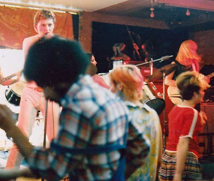 Admin_thumb_idol-idles-at-the-windsor